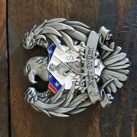 🌲1-114th Avn Regt Arkansas challenge coin - Picture 2 of 3